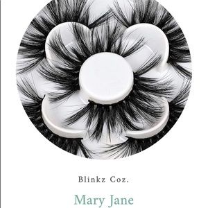 Light weight faux mink lash extension strips